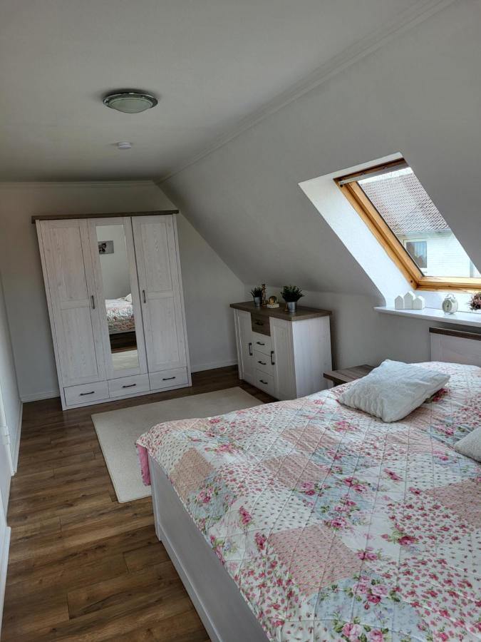 Westkueste Ferienwohnung Heide  Dış mekan fotoğraf